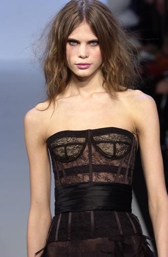 Monique Lhuillier Fall 2004 archive for Emma Roberts